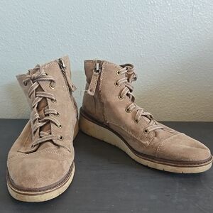 Dr. Scholls Gray Ankle Boots Size 9